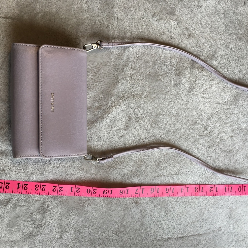 Matt& nat vegan purple cross body mini purse. - Picture 7 of 9
